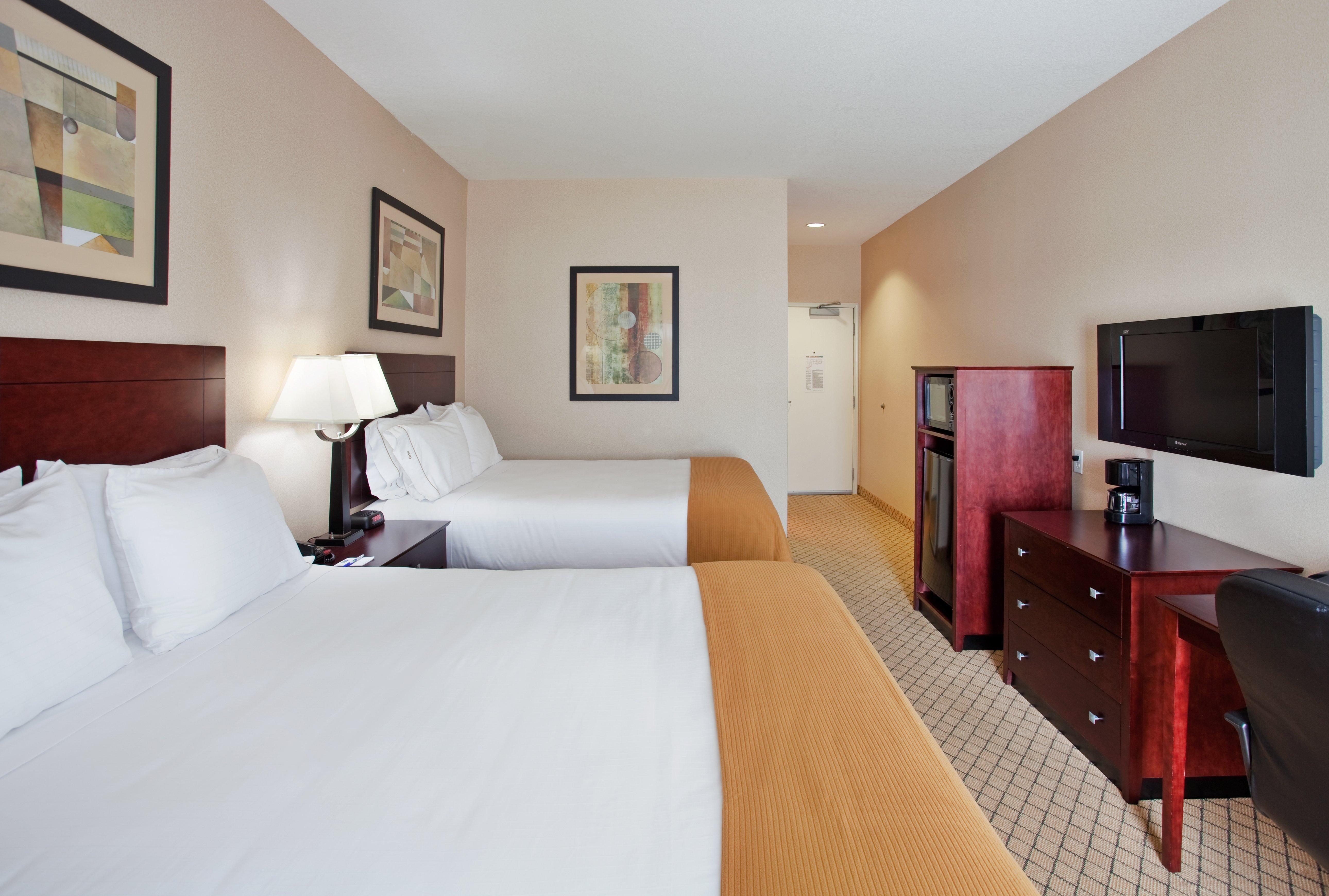 Holiday Inn Express Hotel & Suites Wichita Airport By Ihg Kültér fotó